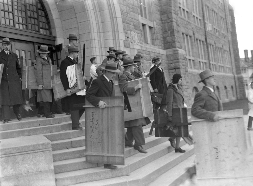 NTH_architecture_students_on_strike