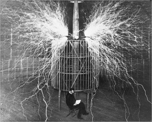 nikola-tesla-and-his-wardenclyffe-tower-and-laboratory41