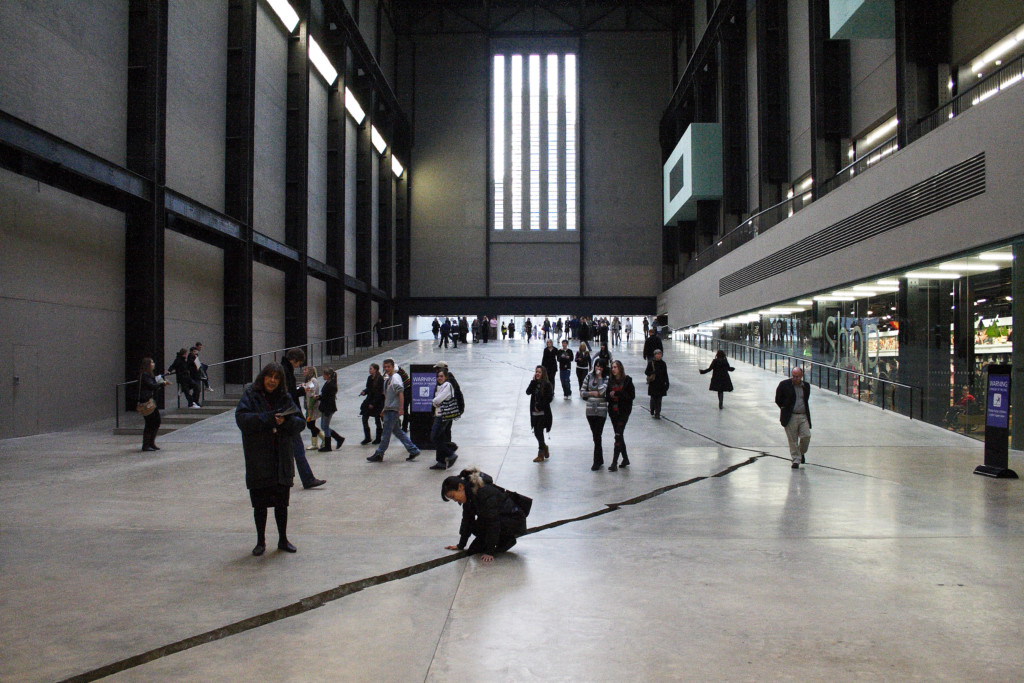 shibboleth-salcedo-tatemodern-537246-o