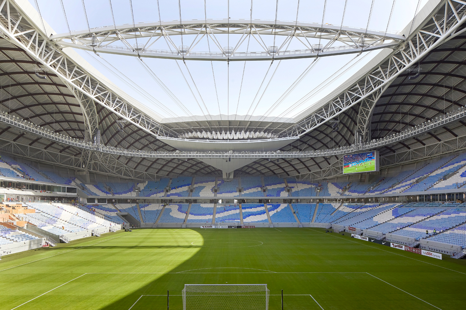 Estadio Al Janoub de Zaha Hadid | Arquine