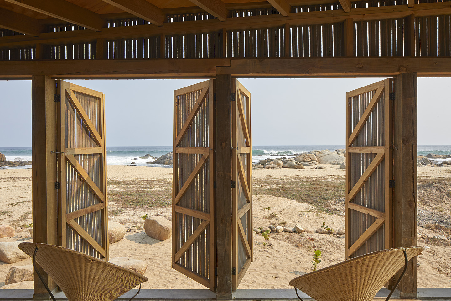 Get Muebles de la casa de playa informal For iPhone